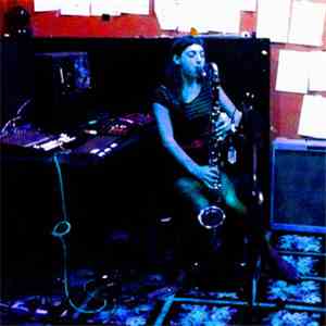 Lea Bertucci - Live On My Castle Of Quiet, 10.12.2012 download free Lea Bertucci - Live On My Castle Of Quiet, 10.12.2012 download mp3 flac